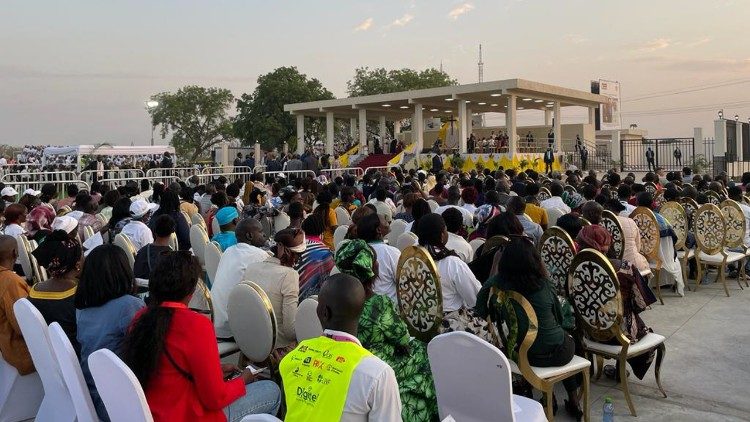 Đức Thánh Cha chủ sự buổi Cầu nguyện đại kết tại Lăng "John Garang"